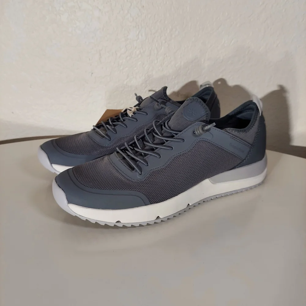 Tropicfeel Canyon All Terrain Asphalt Gray Water Travel Sneakers MN Size 10 NWT - Picture 1 of 16